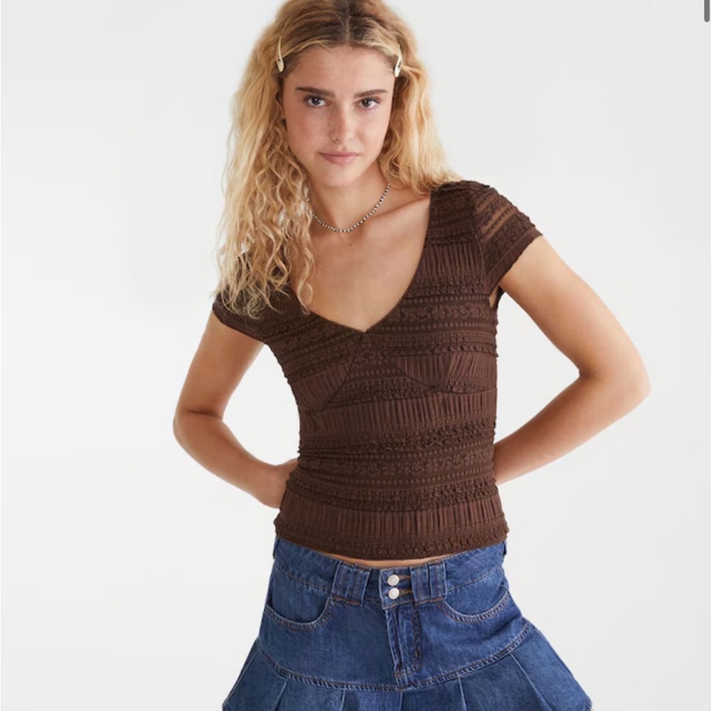 Aeropostale Brown Lace V-Neck Short Sleeve Top